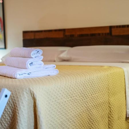 Bed and Breakfast Umberto 25 Santo Stefano di Camastra Exterior foto